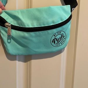 Women’s Pink Fannie pack. Turquoise, new with tags
